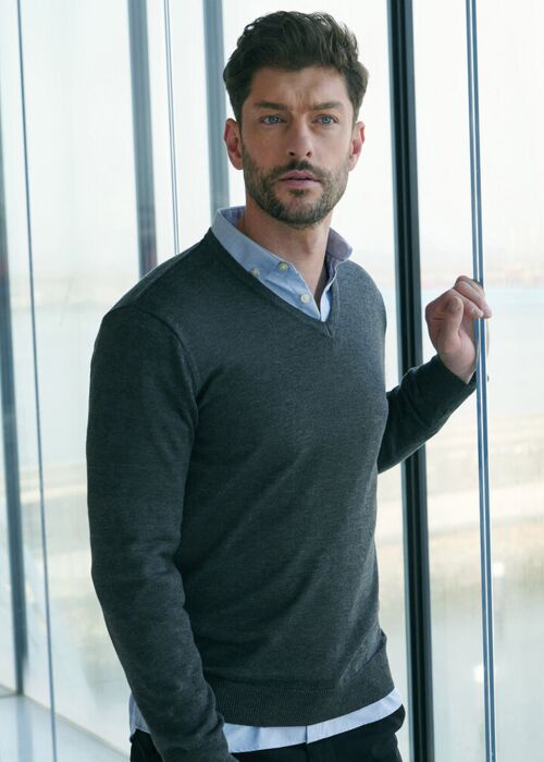12 gauge v-neck jumper Thumbnail