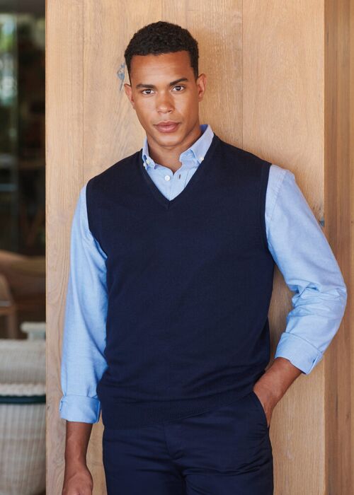 Sleeveless v-neck jumper Thumbnail