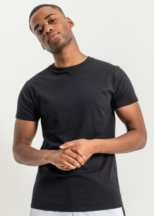 Basic t-shirt Thumbnail