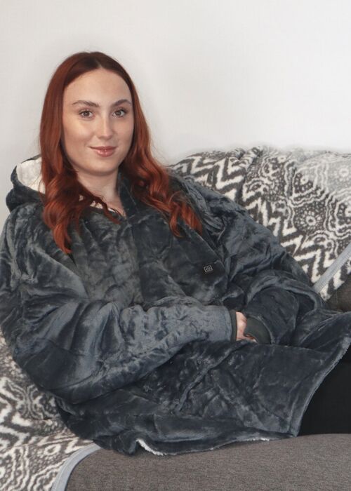 Heated Eskimo blanket hoodie Thumbnail